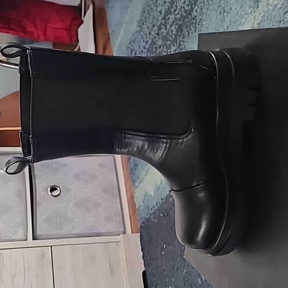 Brand New Black lug Sole Chelsea Boots - Picture 3 of 5